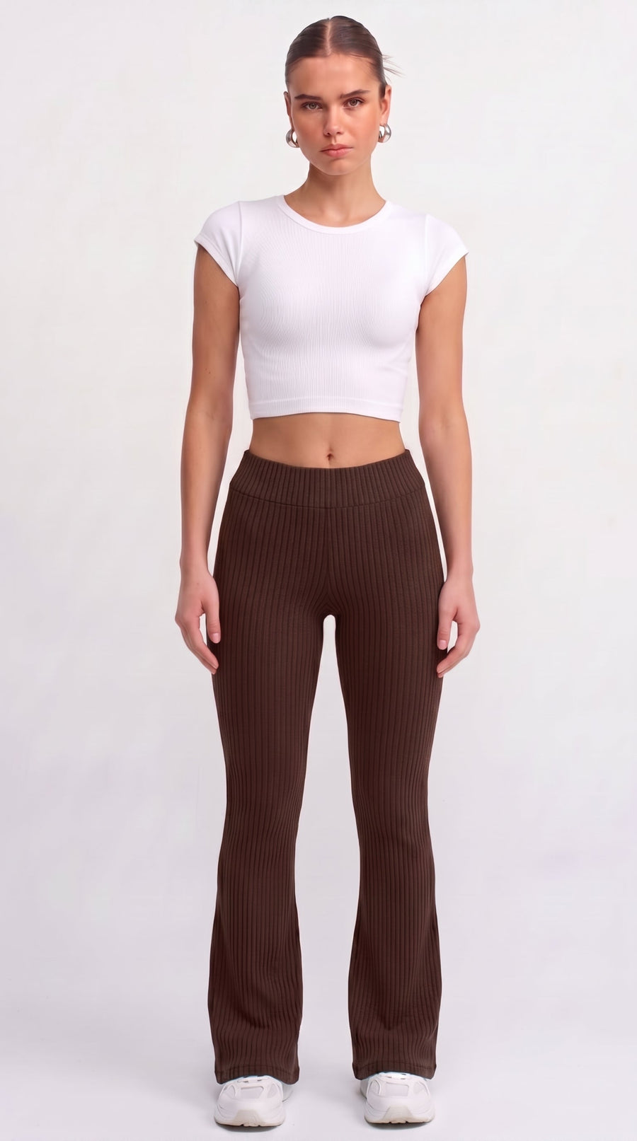 Brown ribbed knit flared trousers